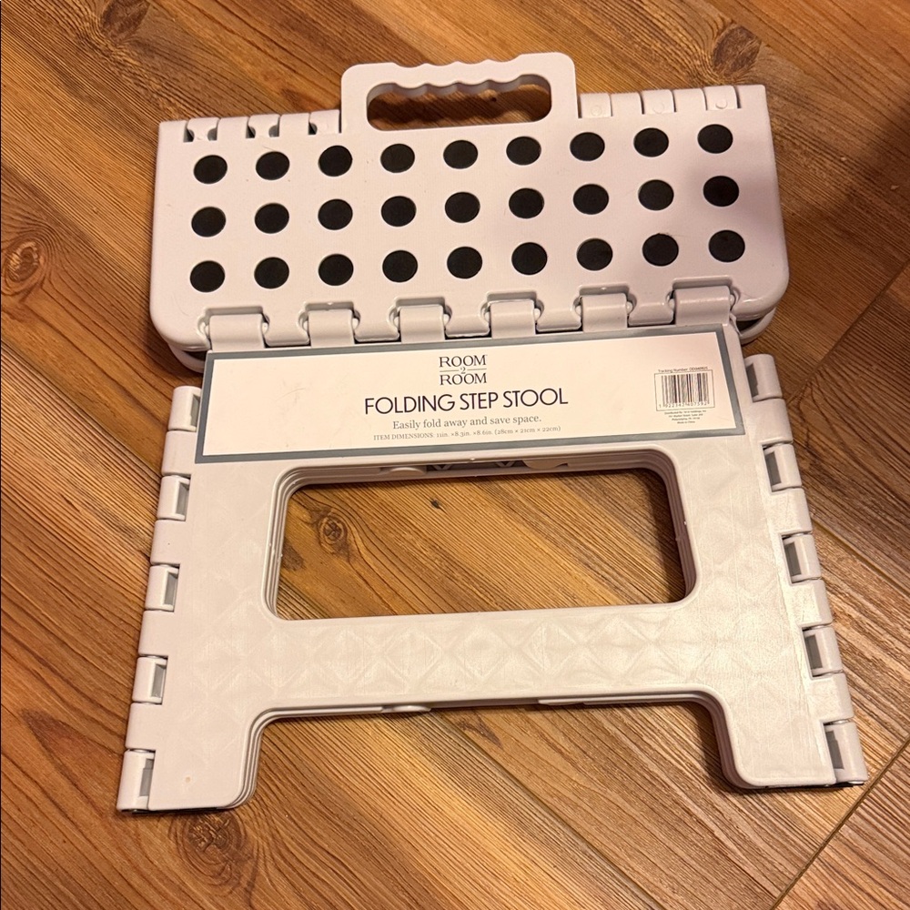 Room Essentials White Folding Step Stool